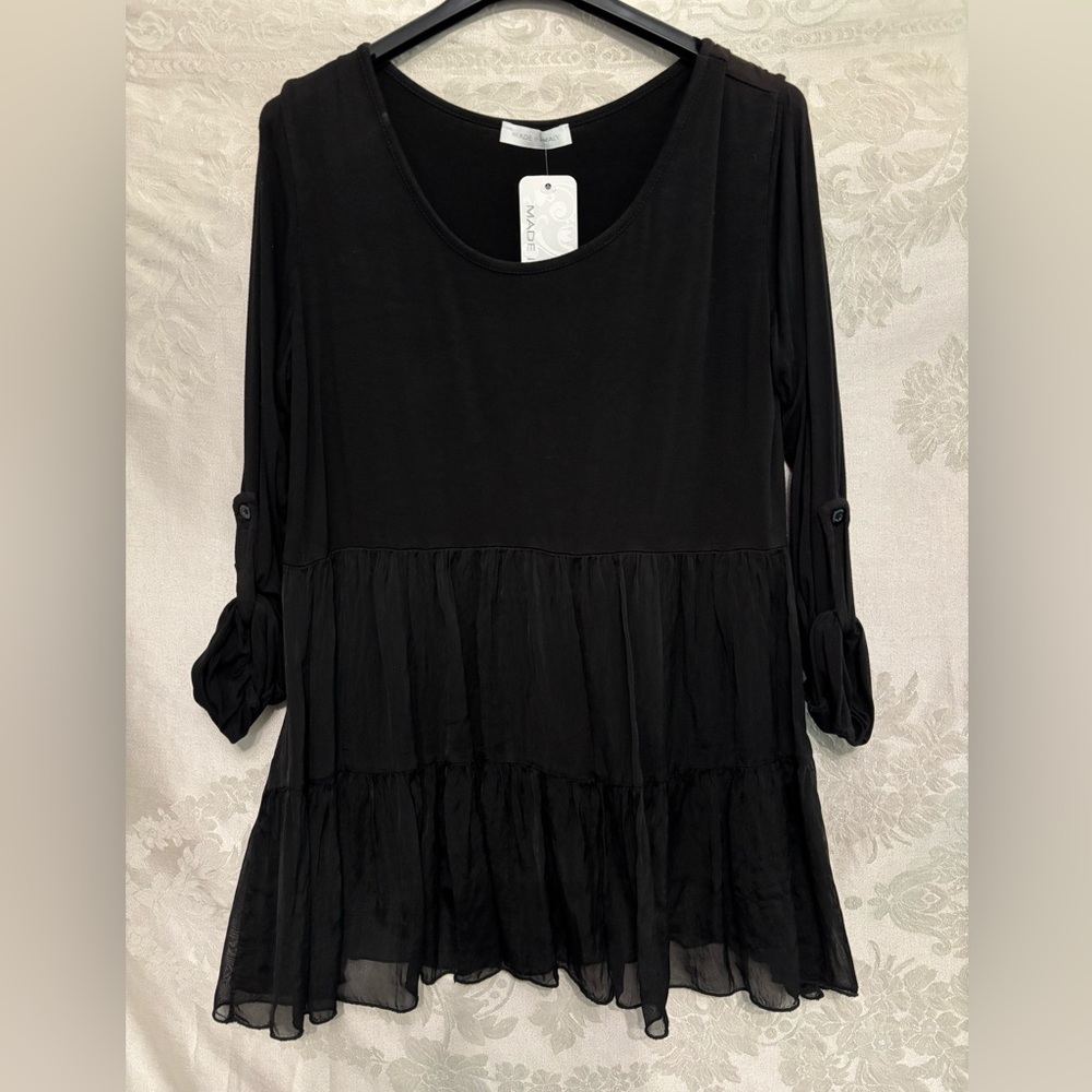 Black Made in Italy Top medium silk blend